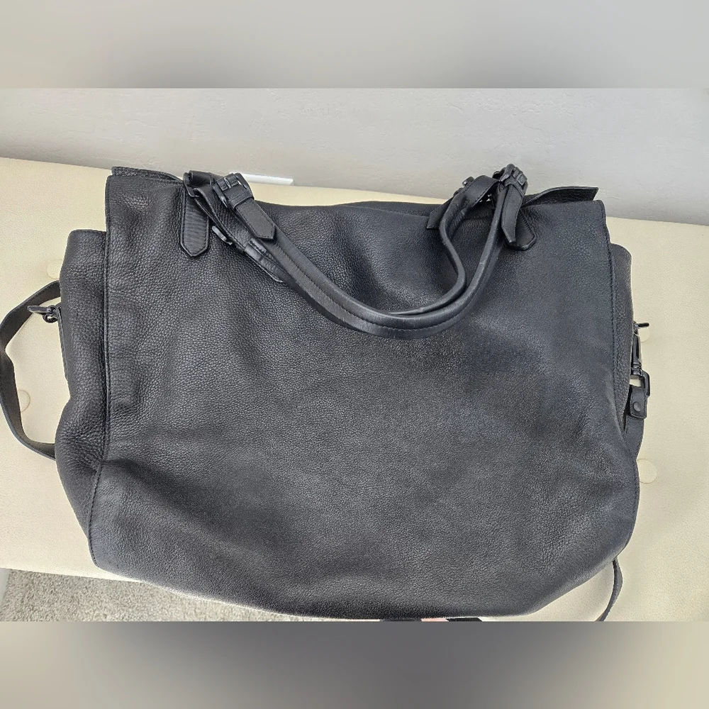 Burberry leather extra large weekender bag - Picture 7 of 16